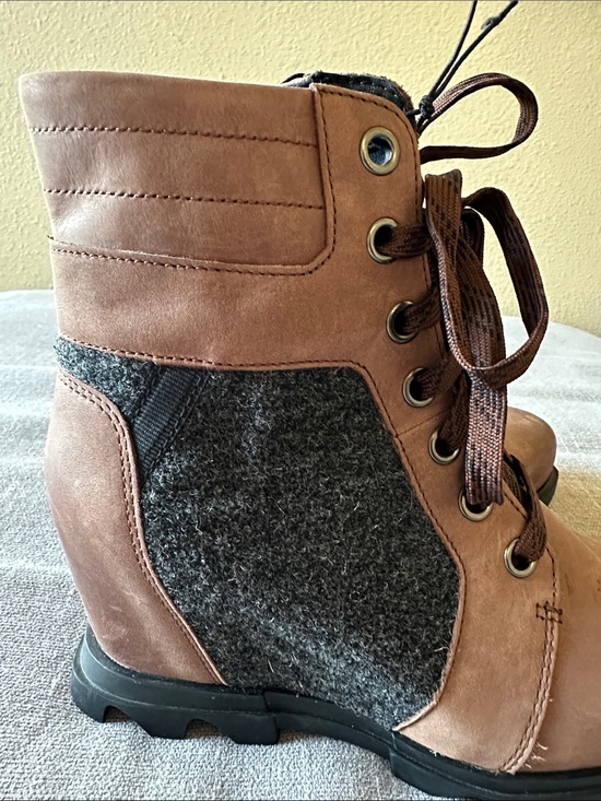 sorel lexie wedge tobacco Joan Of Arctic III Women's Boots In Tobacco/black Sz 8.5 Waterproof suede uppers Sorel Lexie Wedge Boots -